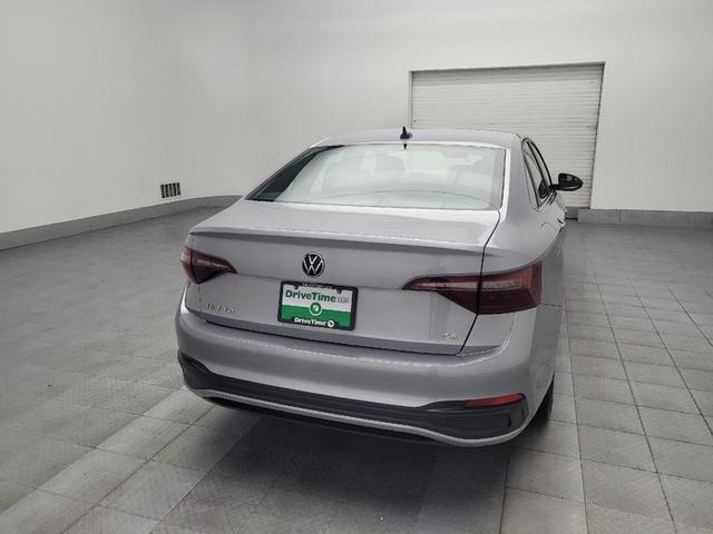 Photo of 2024 Pyrite Silver Metallic Volkswagen Jetta