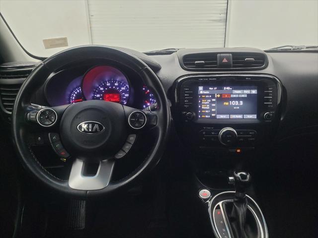 Photo of 2018 White Kia Soul