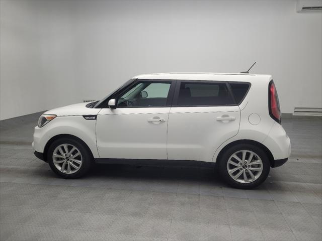 Photo of 2018 White Kia Soul