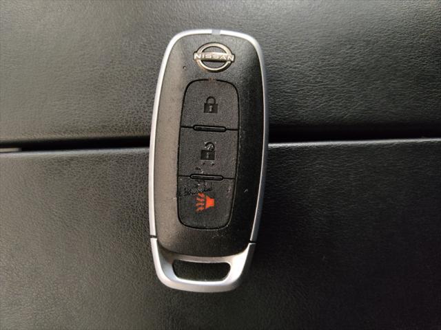 Photo of 2023 Caspian Blue Metallic Nissan Rogue