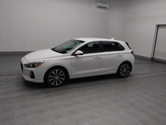 Photo of 2018 Ceramic White Hyundai Elantra GT