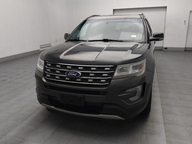 Photo of 2017 Gray Ford Explorer