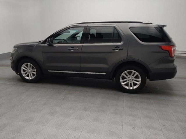 Photo of 2017 Gray Ford Explorer