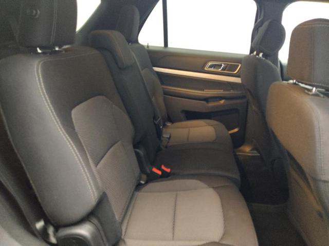 Photo of 2017 Gray Ford Explorer