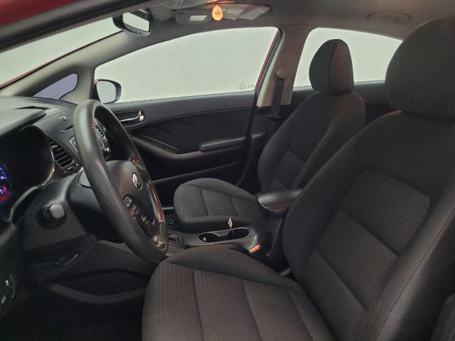 Photo of 2016 Crimson Red Metallic Kia Forte