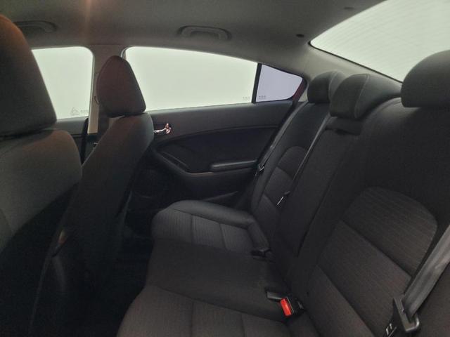 Photo of 2016 Crimson Red Metallic Kia Forte