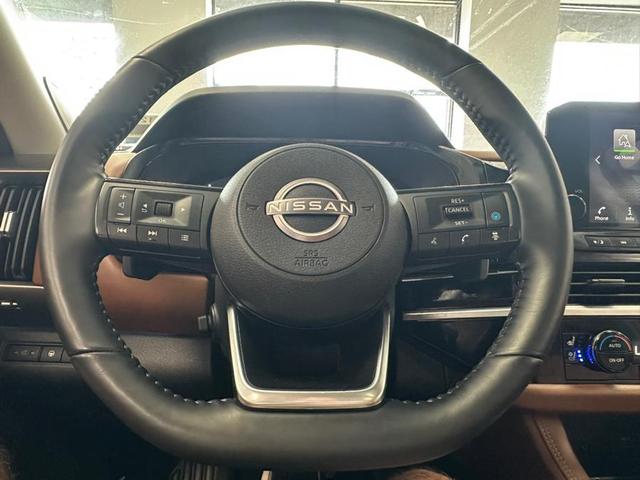 Photo of 2023 Boulder Gray Pearl Nissan Pathfinder