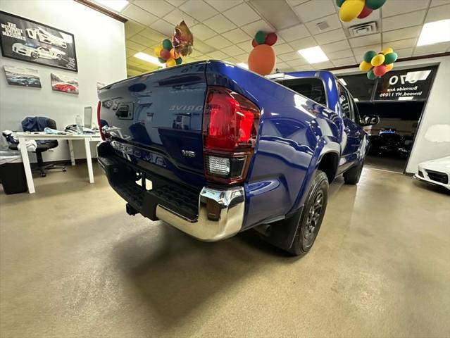Photo of 2022 Blue Crush Metallic Toyota Tacoma