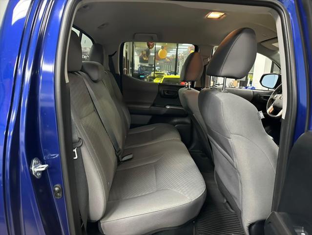 Photo of 2022 Blue Crush Metallic Toyota Tacoma