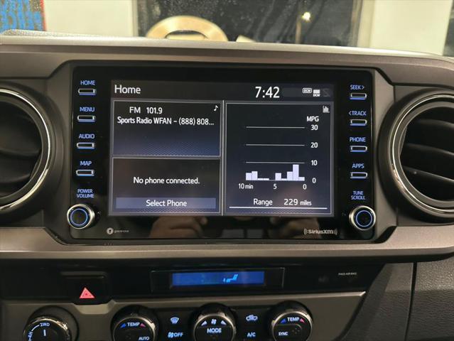 Photo of 2022 Blue Crush Metallic Toyota Tacoma