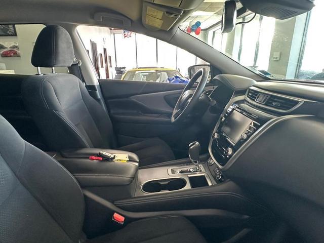 Photo of 2020 Cayenne Red Metallic Nissan Murano