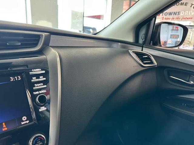 Photo of 2020 Cayenne Red Metallic Nissan Murano