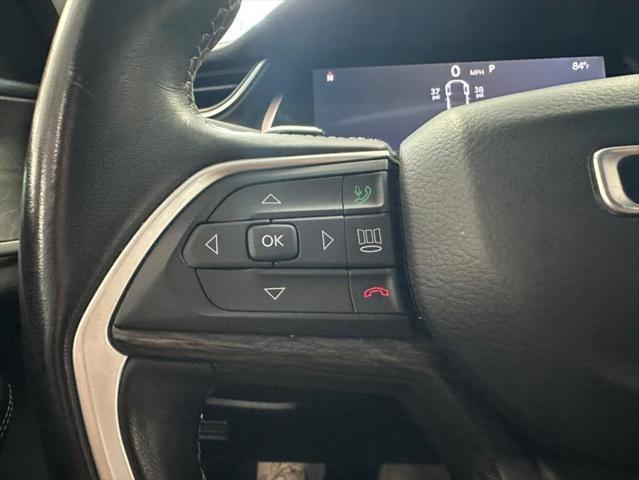 Photo of 2021 Baltic Gray Metallic Clearcoat Jeep Grand Cherokee L
