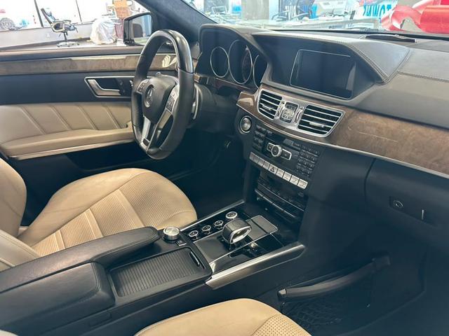 Photo of 2014 Polar White Mercedes-Benz E-Class