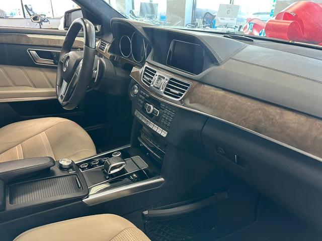 Photo of 2014 Polar White Mercedes-Benz E-Class
