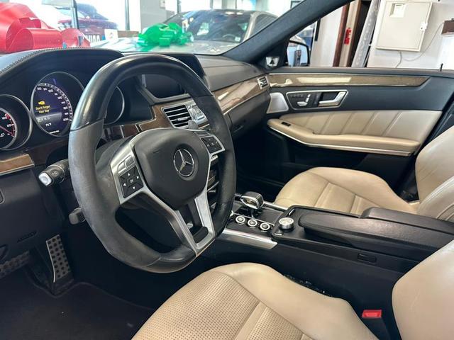 Photo of 2014 Polar White Mercedes-Benz E-Class