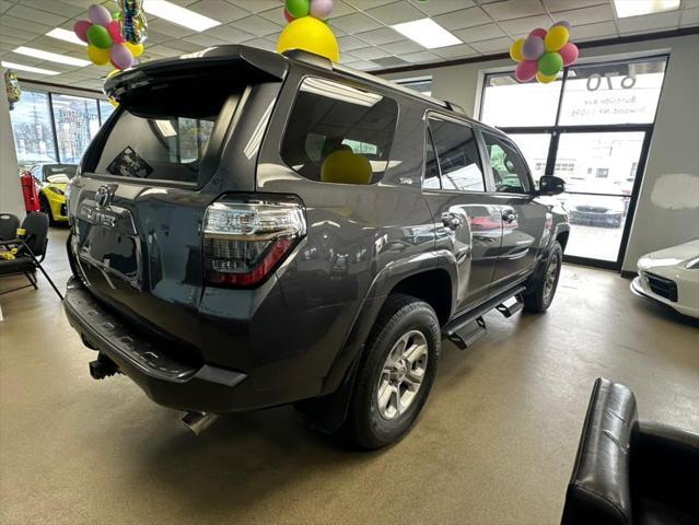Photo of 2022 Magnetic Gray Metallic Toyota 4Runner