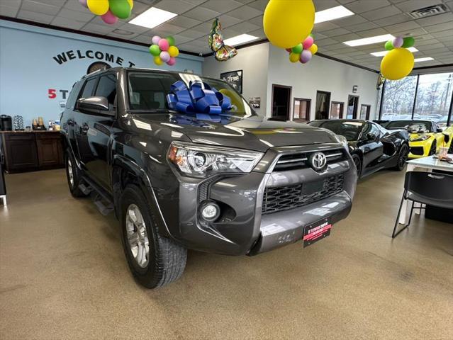 Photo of 2022 Magnetic Gray Metallic Toyota 4Runner