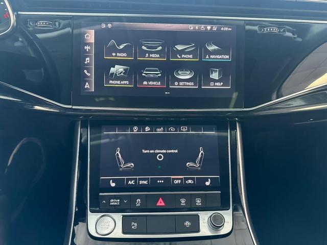 Photo of 2020 Carrara White Audi Q7