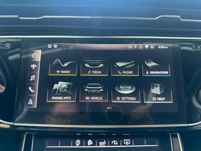 Photo of 2020 Carrara White Audi Q7