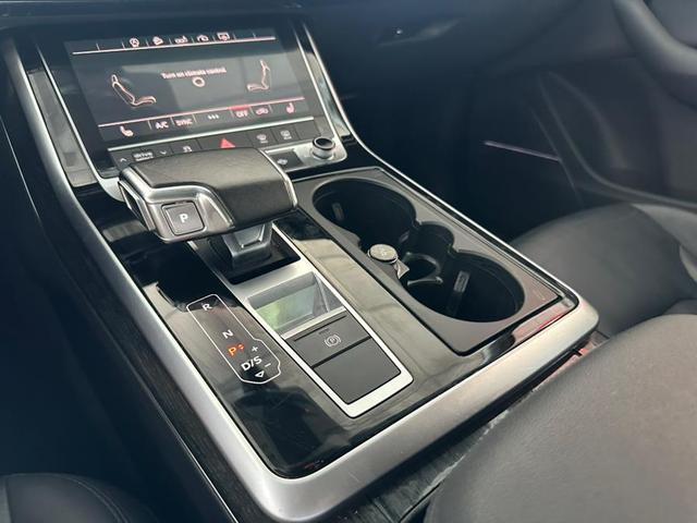 Photo of 2020 Carrara White Audi Q7
