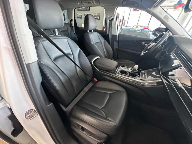 Photo of 2020 Carrara White Audi Q7