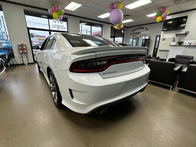 Photo of 2021 White Knuckle Clearcoat Dodge Charger
