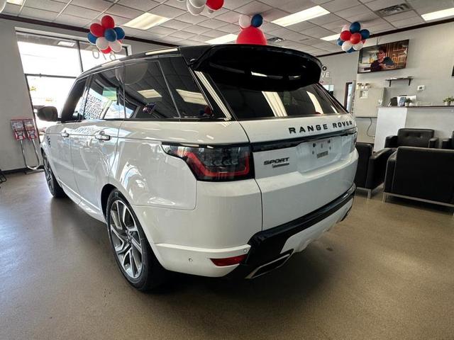 Photo of 2019 Fuji White Land Rover Range Rover Sport