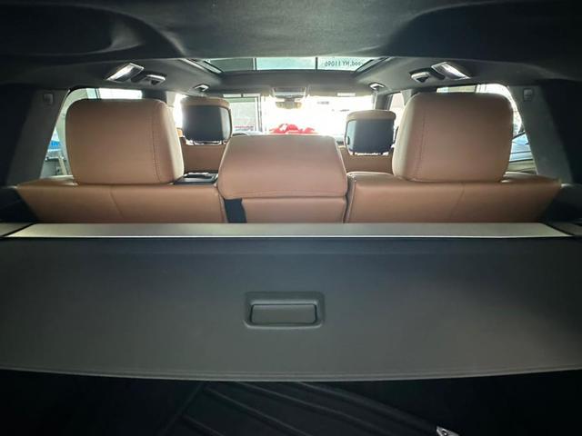 Photo of 2019 Fuji White Land Rover Range Rover Sport