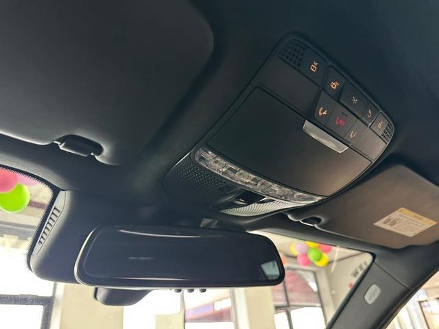 Photo of 2018 Black Mercedes-Benz GLC 350e