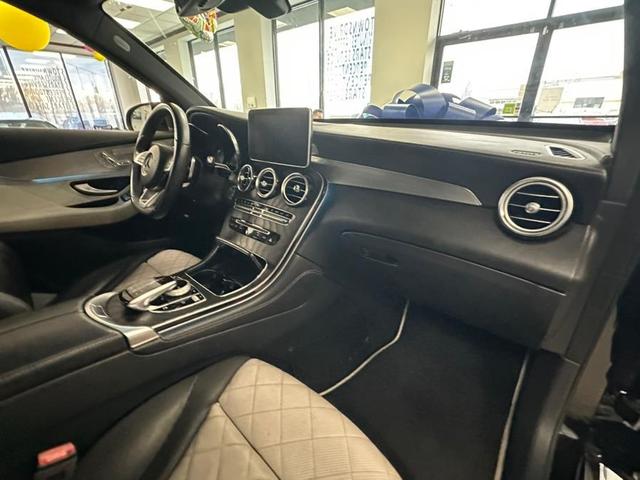 Photo of 2018 Black Mercedes-Benz GLC 350e