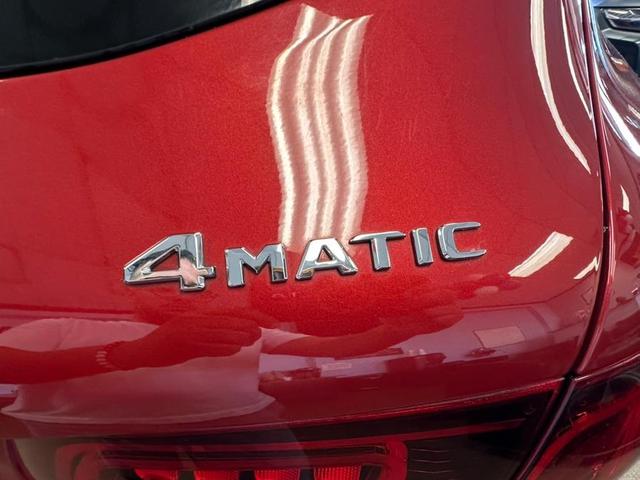 Photo of 2022 MANUFAKTUR Cardinal Red Metallic Mercedes-Benz GLC 300
