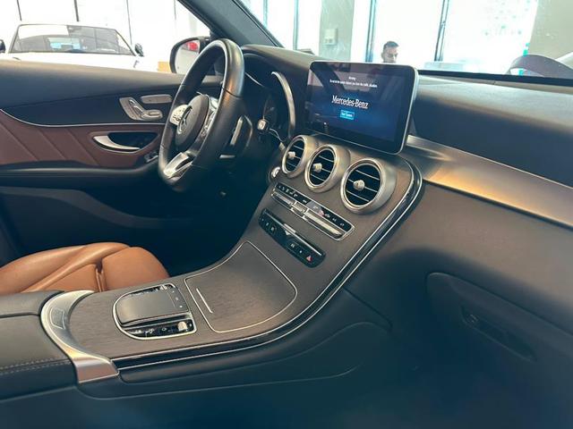 Photo of 2022 MANUFAKTUR Cardinal Red Metallic Mercedes-Benz GLC 300
