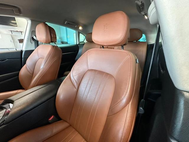 Photo of 2018 Nero Maserati Levante