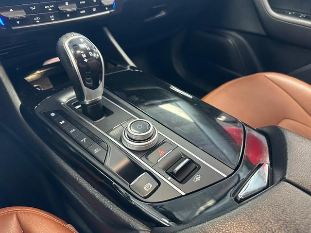 Photo of 2018 Nero Maserati Levante