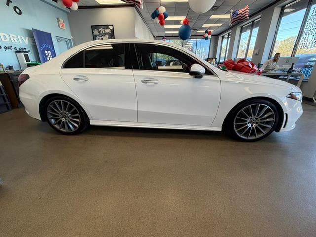 Photo of 2019 Polar White Mercedes-Benz A-Class