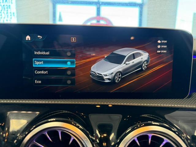 Photo of 2019 Polar White Mercedes-Benz A-Class