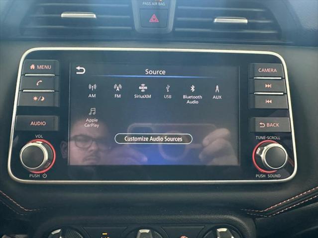 Photo of 2021 Monarch Orange Pearl Met Nissan Versa