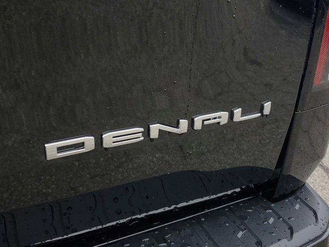 Photo of 2025 Onyx Black GMC Sierra EV