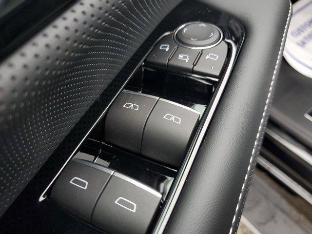 Photo of 2025 Onyx Black GMC Sierra EV