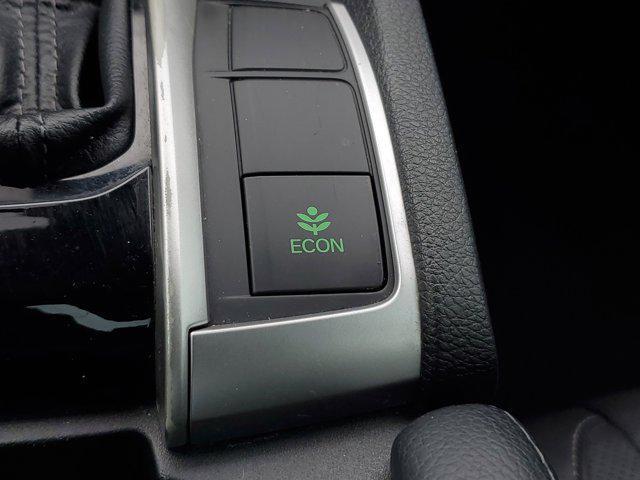 Photo of 2020 Silver Honda Civic