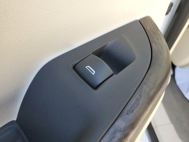 Photo of 2021 White Frost Tricoat GMC Acadia