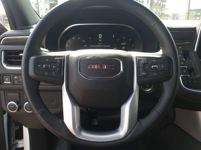 Photo of 2023 Summit White GMC Yukon
