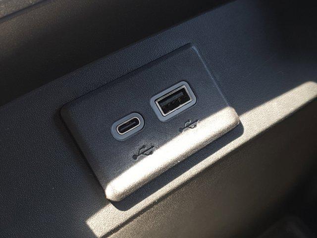 Photo of 2023 Summit White GMC Yukon