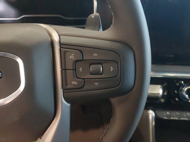 Photo of 2025 White Frost Tricoat GMC Sierra 1500