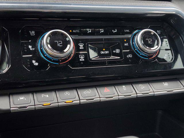 Photo of 2023 Onyx Black GMC Sierra 1500