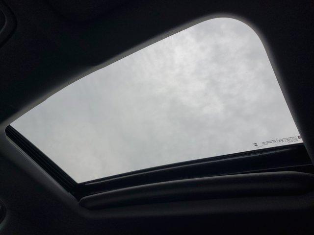 Photo of 2023 Onyx Black GMC Sierra 1500