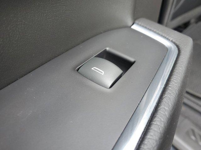 Photo of 2023 Onyx Black GMC Sierra 1500