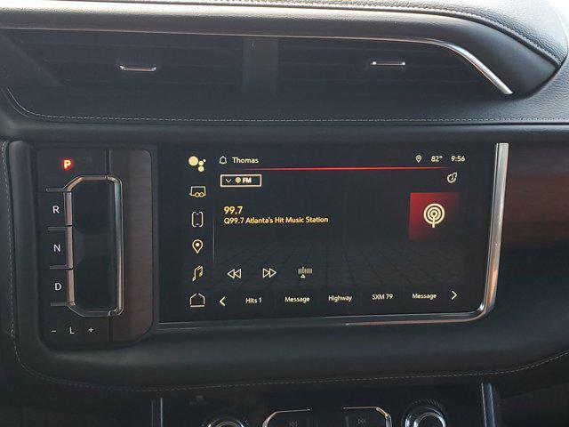 Photo of 2023 White Frost Tricoat GMC Yukon XL