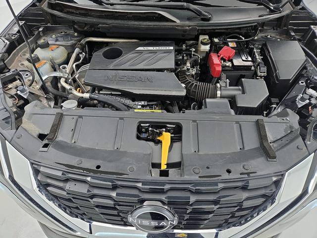 Photo of 2023 Gray Nissan Rogue